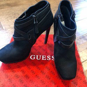 Guess Igora Black Multi Leather Pump